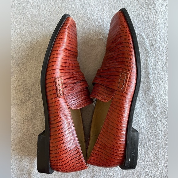 UPDATED with current photos🩶 Intentionally Blank loafers size 9 (EU 39) - Picture 7 of 16